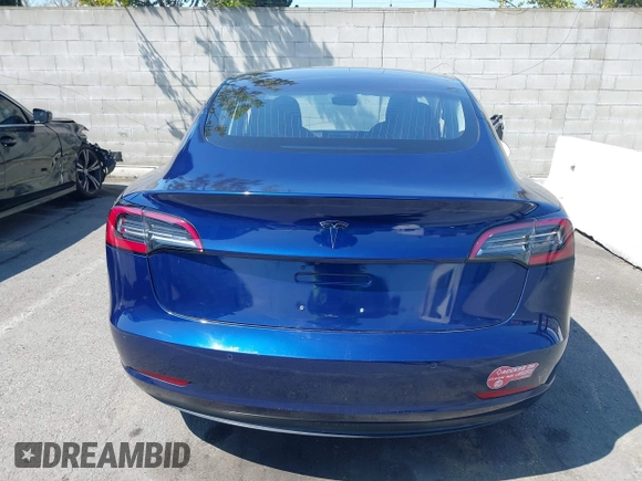 2018 Tesla Model 3 Long Range Battery with VIN 5YJ3E1EA1JF014630, listed as a IAAI auction lot 41877296 with 137,294 mi miles and . Bid and sale history available at DreamBid. Image 16.