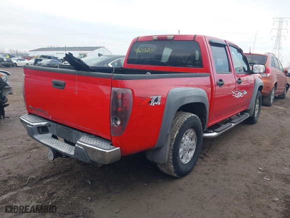 2005 Chevrolet Colorado 1SF LS Z71 with VIN 1GCDT136358265714, listed as a IAAI auction lot 41685690 with 117,999 mi miles. Bid and sale history available at carsss.com. Image 4.