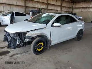 2015 Volkswagen Eos Komfort с VIN WVWBW8AH9FV001976, выставлен на аукционе Copart как лот 59529925 с пробегом 54 520 миль миль и Списание • Salvage title. История ставок и продаж доступна на DreamBid. Изображение 1.