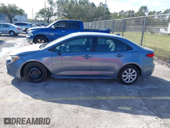 2023 Toyota Corolla LE with VIN 5YFB4MDE5PP061676, listed as a IAAI auction lot 38135529 with 3,961 mi miles. Bid and sale history available at carsss.com. Image 14.