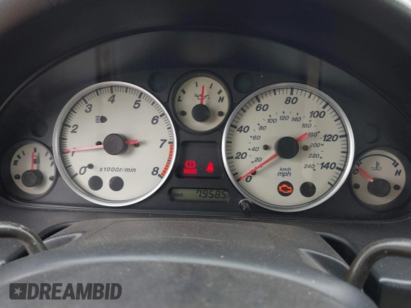 2002 Mazda MX-5 Miata Cloth z VIN JM1NB353X20227591, wystawiony jako IAAI lot #42066430 z przebiegiem 79 585 mil mil oraz . Historia ofert i sprzedaży dostępna na DreamBid. Obrazek 7.