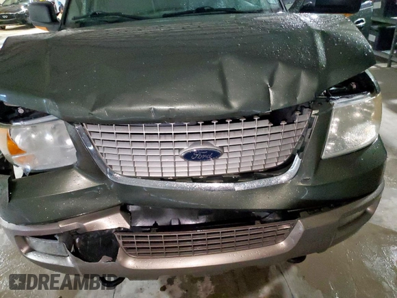 2004 Ford Expedition Eddie Bauer with VIN 1FMPU18L04LB25510, listed as a Copart auction lot 55862235 with 294,959 mi miles and Salvage title. Bid and sale history available at DreamBid. Image 12.