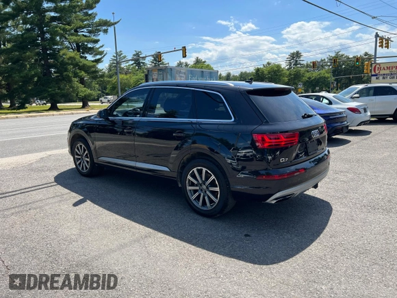 2017 Audi Q7 Premium Plus with VIN WA1LAAF74HD011084, listed as a Copart auction lot 62784675 with 167,905 mi miles and Clean title. Bid and sale history available at DreamBid. Image 3.