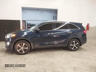 2018 Kia Sorento EX with VIN 5XYPHDA59JG429514, listed as a IAAI auction lot 41490342 with 83,799 mi miles and . Bid and sale history available at carsss.com. Image 14.