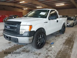 2013 Ford F-150 XL с VIN 1FTMF1CF2DFD52330, выставлен на аукционе IAAI как лот 42527052 с пробегом 173 898 миль миль и . История ставок и продаж доступна на DreamBid. Изображение 2.