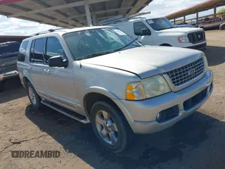 2003 Ford Explorer z VIN 1FMZU65K83UC13067, wystawiony jako IAAI lot #42063397 z przebiegiem Nie podano mil oraz . Historia ofert i sprzedaży dostępna na DreamBid. Obrazek 1.