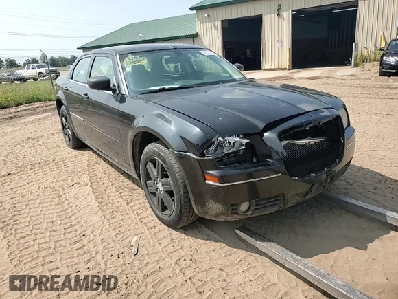 2007 Chrysler 300 Limited with VIN 2C3KK53G97H868047, listed as a Copart auction lot 68005104 with 151,784 mi miles and Clean Title. Bid and sale history available at carsss.com. Image 11.