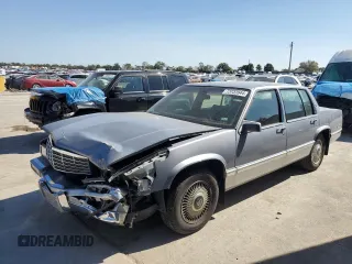 1991 Cadillac DeVille z VIN 1G6CD53B1M4210345, wystawiony jako Copart lot #73737844 z przebiegiem 134 990 mil mil oraz Szkoda całkowita • Salvage title. Historia ofert i sprzedaży dostępna na DreamBid. Obrazek 1.