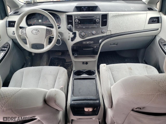 2011 Toyota Sienna LE AAS with VIN 5TDKK3DC1BS011047, listed as a Copart auction lot 52036385 with 162,785 mi miles and Non Repairable. Bid and sale history available at carsss.com. Image 8.