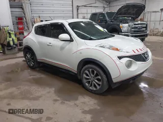 2012 Nissan Juke SL with VIN JN8AF5MV1CT105496, listed as a IAAI auction lot 41995034 with 176,921 mi miles. Bid and sale history available at carsss.com. Image 1.