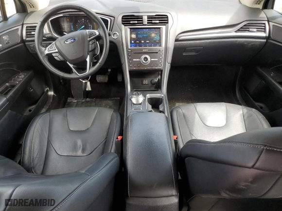 2020 Ford Fusion Plug-In Hybrid Titanium with VIN 3FA6P0SU4LR251913, listed as a Copart auction lot 54338384 with 43,668 mi miles. Bid and sale history available at carsss.com. Image 8.