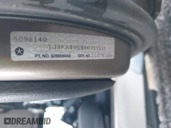 2004 Jeep Wrangler Sport with VIN 1J4FA49S94P711531, listed as a IAAI auction lot 41306863 with 143,720 mi miles and . Bid and sale history available at DreamBid. Image 9.