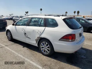 2010 Volkswagen Jetta SportWagen SE with VIN 3VWTZ7AJ5AM663885, listed as a Copart auction lot 60177074 with 170,113 mi miles and Salvage Title. Bid and sale history available at carsss.com. Image 2.
