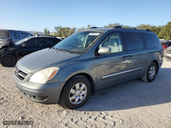 2008 Hyundai Entourage GLS with VIN KNDMC233386052970, listed as a Copart auction lot 79975424 with 217,836 mi miles and Salvage Title. Bid and sale history available at carsss.com. Image 1.