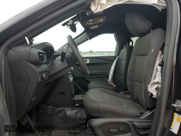 2023 Ford Police Interceptor Utility z VIN 1FM5K8AB4PGC00360, wystawiony jako Copart lot #56393505 z przebiegiem 28 905 mil mil oraz Szkoda całkowita • Salvage title. Historia ofert i sprzedaży dostępna na DreamBid. Obrazek 7.