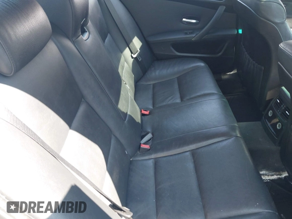 2008 BMW 5 Series 528i with VIN WBANU53558C113996, listed as a IAAI auction lot 42114822 with 84,514 mi miles and . Bid and sale history available at carsss.com. Image 8.