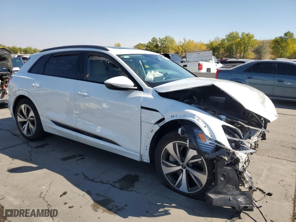 2024 Audi Q8 e-tron Premium with VIN WA14AAGE2RB019540, listed as a Copart auction lot 74615564 with 7,027 mi miles and Salvage Title. Bid and sale history available at carsss.com. Image 4.