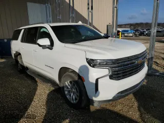 2024 Chevrolet Suburban LT with VIN 1GNSKCKD0RR236944, listed as a Copart auction lot 43757175 with 41,873 mi miles and Clean Title. Bid and sale history available at carsss.com. Image 4.