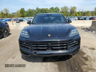 2024 Porsche Cayenne with VIN WP1BA2AY4RDA51284, listed as a Copart auction lot 71919964 with 10,821 mi miles and Salvage title. Bid and sale history available at DreamBid. Image 5.