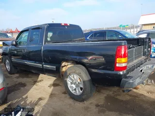 1999 Chevrolet Silverado 1500 LS with VIN 2GCEC19T4X1165256, listed as a IAAI auction lot 41236272 with 77,004 mi miles. Bid and sale history available at carsss.com. Image 15.