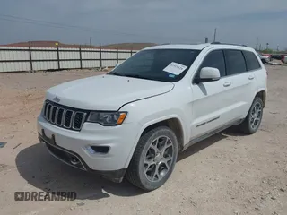 2018 Jeep Grand Cherokee Limited with VIN 1C4RJEBG3JC125652, listed as a IAAI auction lot 41921124 with Not provided miles and . Bid and sale history available at DreamBid. Image 2.