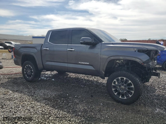 2023 Toyota Tundra 4WD Limited with VIN 5TFJA5DB5PX128164, listed as a Copart auction lot 50194805 with 32,641 mi miles and Salvage Title. Bid and sale history available at carsss.com. Image 4.