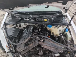 2007 Audi A4 2.0T z VIN WAUDF48H27K037497, wystawiony jako Copart lot #54057075 z przebiegiem 189 794 mil mil oraz Szkoda całkowita • Salvage title. Historia ofert i sprzedaży dostępna na DreamBid. Obrazek 11.
