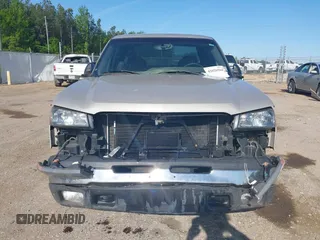 2005 Chevrolet Silverado 1500 Z71 z VIN 1GCEK19Z45Z253011, wystawiony jako IAAI lot #42026504 z przebiegiem 319 159 mil mil oraz . Historia ofert i sprzedaży dostępna na DreamBid. Obrazek 13.