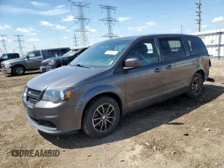 2017 Dodge Grand Caravan SE Plus z VIN 2C4RDGBG3HR586550, wystawiony jako Copart lot #55809465 z przebiegiem 64 382 mil mil oraz Szkoda całkowita • Salvage title. Historia ofert i sprzedaży dostępna na DreamBid. Obrazek 1.