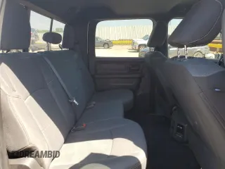 2024 Ram 2500 Tradesman z VIN 3C6UR5HL9RG141202, wystawiony jako Copart lot #56308845 z przebiegiem Nie podano mil oraz Szkoda całkowita • Salvage title. Historia ofert i sprzedaży dostępna na DreamBid. Obrazek 10.