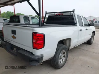 2018 Chevrolet Silverado 1500 Work Truck with VIN 1GCRCNEH4JZ374697, listed as a IAAI auction lot 41903522 with 231,638 mi miles. Bid and sale history available at carsss.com. Image 4.
