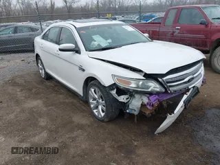 2010 Ford Taurus SEL с VIN 1FAHP2EW5AG110046, выставлен на аукционе IAAI как лот 41993177 с пробегом 221 960 миль миль и . История ставок и продаж доступна на DreamBid. Изображение 1.
