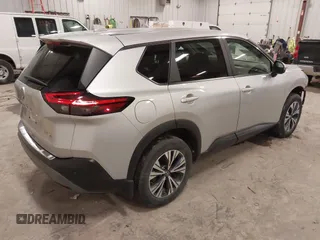 2022 Nissan Rogue SV with VIN 5N1BT3BB8NC696544, listed as a IAAI auction lot 41516760 with 24,679 mi miles. Bid and sale history available at carsss.com. Image 4.