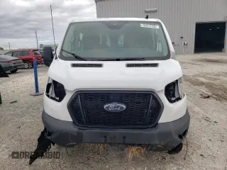 2023 Ford Transit Cargo with VIN 1FTBR1Y83PKA29926, listed as a Copart auction lot 83096634 with 22,496 mi miles and Clean Title. Bid and sale history available at DreamBid. Image 5.