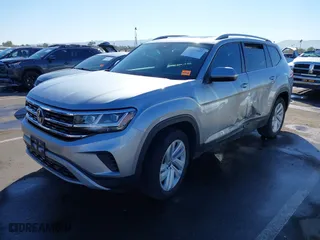 2021 Volkswagen Atlas 3.6L V6 SEL with VIN 1V2BR2CA9MC595044, listed as a IAAI auction lot 41507412 with 49,170 mi miles. Bid and sale history available at carsss.com. Image 17.