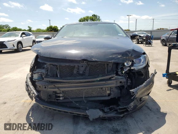 2014 Volkswagen CC R-Line with VIN WVWBP7AN0EE524850, listed as a Copart auction lot 52026104 with 92,196 mi miles and Salvage Title. Bid and sale history available at carsss.com. Image 5.