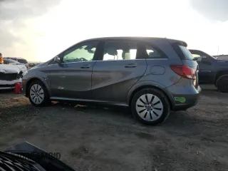 2017 Mercedes-Benz B Electric Drive with VIN WDDVP9AB6HJ015913, listed as a Copart auction lot 44676995 with Not Provided miles and Clean Title. Bid and sale history available at DreamBid. Image 2.