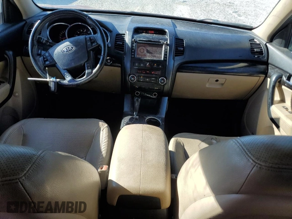 2011 Kia Sorento EX with VIN 5XYKU4A29BG029482, listed as a Copart auction lot 49680355 with 233,580 mi miles and Salvage Title. Bid and sale history available at carsss.com. Image 8.