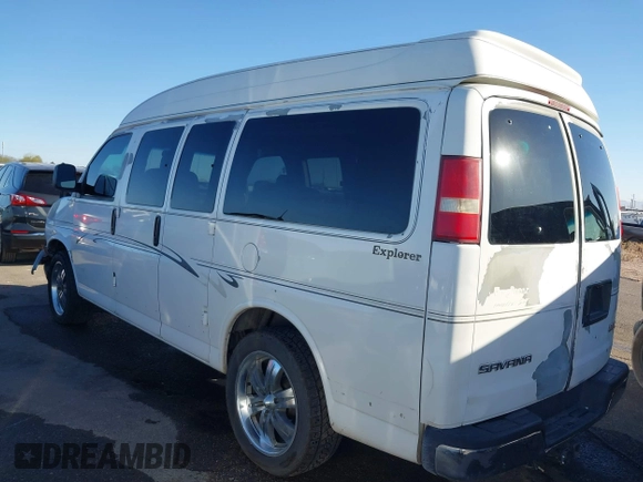 2004 GMC Savana Cargo Van YF7 Upfitter with VIN 1GDFG15T741231326, listed as a IAAI auction lot 41114249 with 291,492 mi miles. Bid and sale history available at carsss.com. Image 15.
