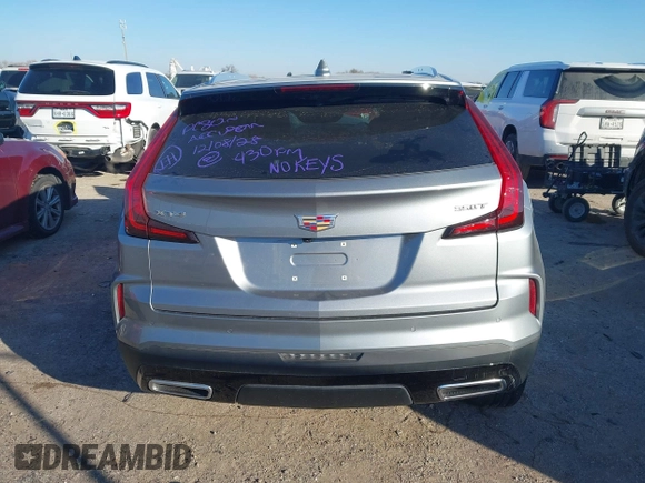 2024 Cadillac XT4 FWD Premium Luxury с VIN 1GYFZCR40RF158284, выставлен на аукционе IAAI как лот 41366150 с пробегом Не указан миль и . История ставок и продаж доступна на DreamBid. Изображение 15.