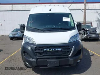 2025 Ram ProMaster Cargo Tradesman with VIN 3C6LRVDG5SE519201, listed as a IAAI auction lot 42207796 with 9,624 mi miles and . Bid and sale history available at DreamBid. Image 12.