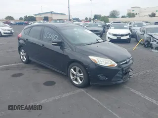 2013 Ford Focus SE with VIN 1FADP3K2XDL296376, listed as a IAAI auction lot 41885580 with 89,615 mi miles. Bid and sale history available at carsss.com. Image 1.