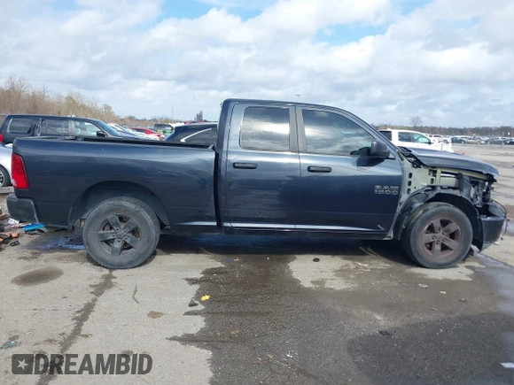 2017 Ram 1500 SLT z VIN 1C6RR6GG3HS775368, wystawiony jako IAAI lot #41374108 z przebiegiem 146 811 mil mil oraz . Historia ofert i sprzedaży dostępna na DreamBid. Obrazek 14.