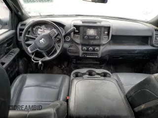 2022 Ram 3500 Tradesman z VIN 3C7WRTCLXNG312145, wystawiony jako Copart lot #43987335 z przebiegiem 85 456 mil mil oraz Szkoda całkowita • Salvage title. Historia ofert i sprzedaży dostępna na DreamBid. Obrazek 8.