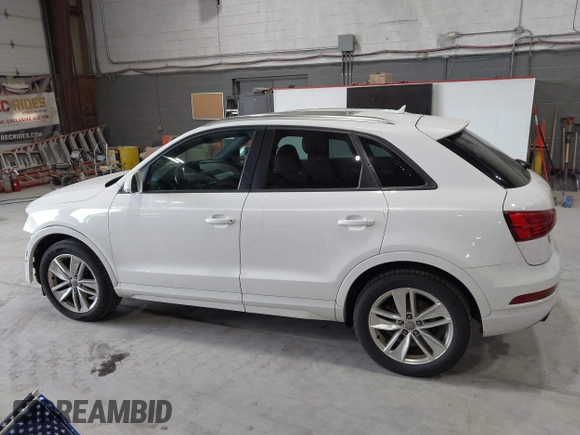 2017 Audi Q3 Premium с VIN WA1ECCFS3HR004293, выставлен на аукционе IAAI как лот 42198294 с пробегом 128 953 миль миль и . История ставок и продаж доступна на DreamBid. Изображение 14.