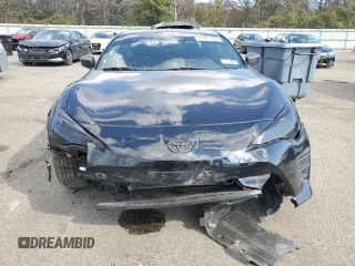 2020 Toyota 86 with VIN JF1ZNAA19L8753348, listed as a Copart auction lot 73401564 with 46,929 mi miles and Salvage Title. Bid and sale history available at carsss.com. Image 5.