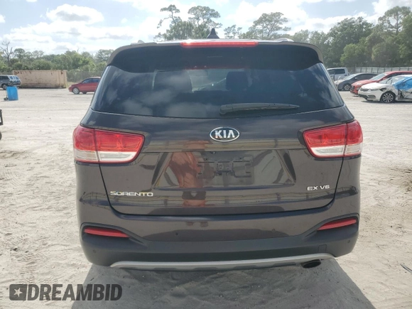 2016 Kia Sorento EX with VIN 5XYPH4A59GG008210, listed as a Copart auction lot 54621845 with 124,208 mi miles and Salvage Title. Bid and sale history available at carsss.com. Image 6.