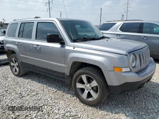 2016 Jeep Patriot Latitude with VIN 1C4NJRFB8GD658202, listed as a Copart auction lot 58961465 with 80,781 mi miles and Salvage title. Bid and sale history available at DreamBid. Image 4.