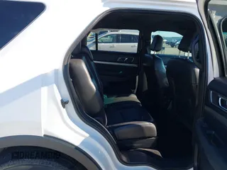 2019 Ford Explorer XLT with VIN 1FM5K7D83KGA27725, listed as a IAAI auction lot 40452438 with 76,913 mi miles and . Bid and sale history available at DreamBid. Image 8.