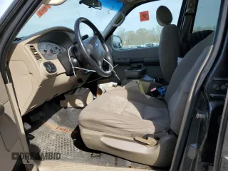 2005 Ford Explorer Sport Trac XLS z VIN 1FMZU67K65UA70362, wystawiony jako Copart lot #50586995 z przebiegiem 207 077 mil mil oraz Szkoda całkowita • Salvage title. Historia ofert i sprzedaży dostępna na DreamBid. Obrazek 7.